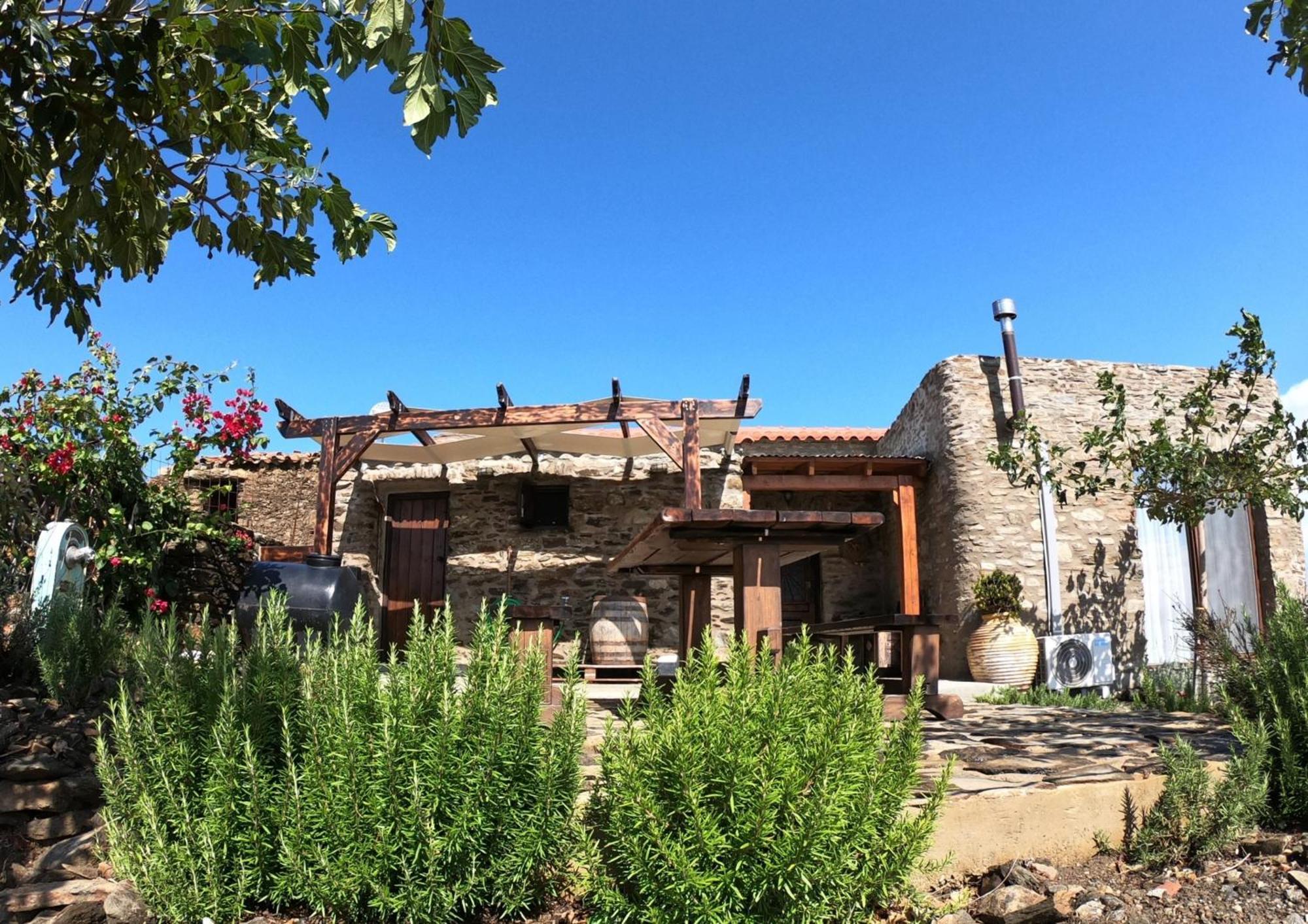 Hill'S Barbacane Potamos  Exterior photo